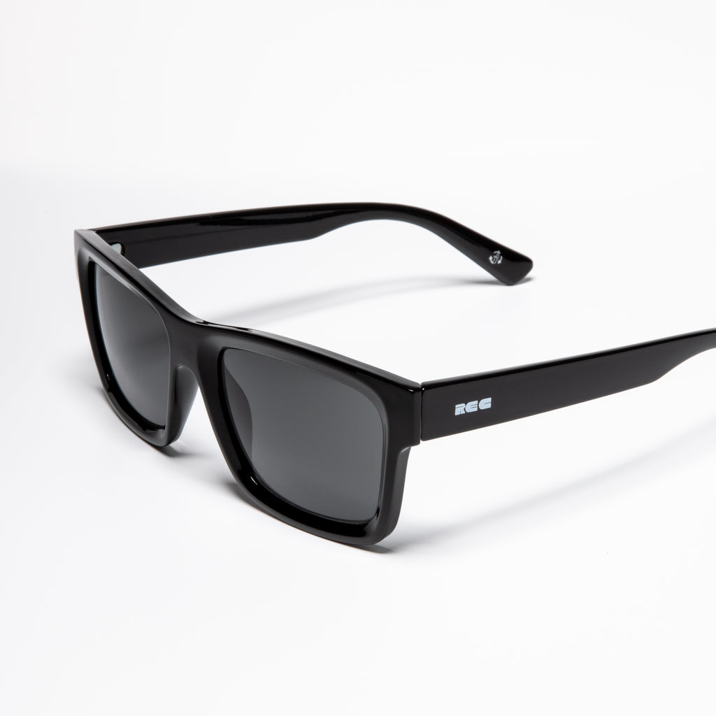 Revolver Black