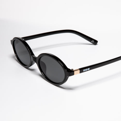 Cosmo Black